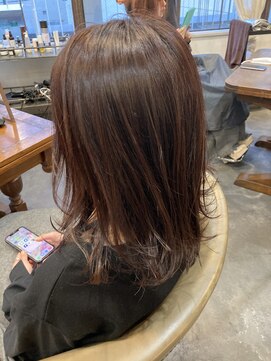 モワ 仙台(Mois) ミディアムレイヤー×チェリーレッド