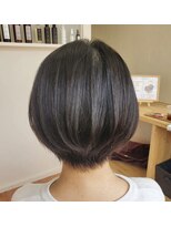 髪質改善美容室 エミ(emi)&nbsp;髪質改善ストレートでショートボブ♪