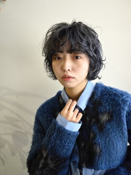 ペロ(pelo) 【pelo.】パーマ風スタイル