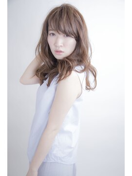 ソレカ(SORECA) 【SORECA/ソレカ】レイヤーロングスタイル × ベージュ系カラー