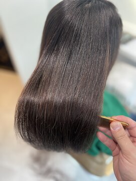 グロウ レランテ(GLOW lelante) エイジング毛の縮毛矯正 降旗限定 髪質改善ストレート