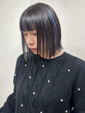 リア(Lia by KENJE) アンブレラカラー&切りっぱなしボブ♪