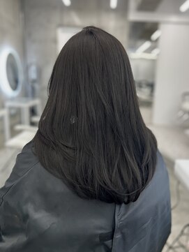 アイシー 表参道(ICY) レイヤーカット&韓国風黒髪