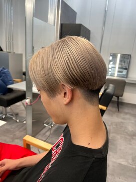 メンズサロン キング 枚方店(Men’s salon K!ng) 波巻きツイストスパイラルパーマ/フェザーパーマ/眉毛/メンズ