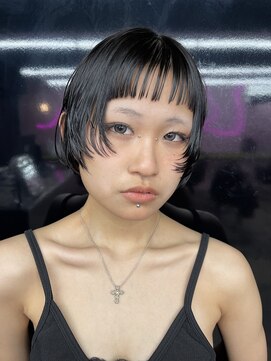 キジ(KIJI) ミニボブ/フェイスレイヤー/レイヤーボブ/オン眉/ワイドバング