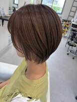 ヘアガーデン ティアラ(Hair Garden TIARA) 白髪ぼかしハイライト暗髪カラー艶カラー顔周りカット小顔カット
