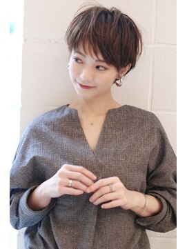 グロウミドル(GROW middle) 大人可愛いバングショートヘア【middle】丸岡奈央