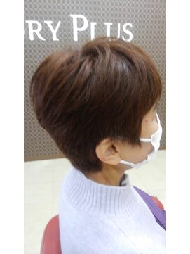 ヘアーマジック グローリー プラス(HAIR MAGIC GLORY PLUS) ショートレイヤー