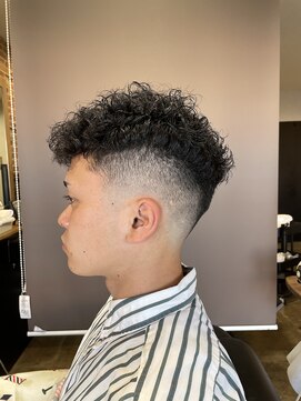 バーバーショップ ノア(BARBERSHOP NOA) フェード