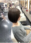 前下がりボブ