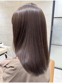 ミディアムヘア透明感グレージュカラー艶感艶髪美髪
