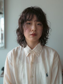 プラスヘアー(plus HAIR)の写真/仕上がりがキレイでモチが良く、傷みにくい。お客様のダメージレベルを見極めて施術。
