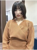 顔周りレイヤーボブ/インナーカラー