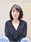 ボブディ無造作カール黒髪大人かわいい小顔ボブ簡単スタイリング