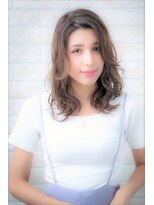 ソア 武蔵小杉(SOAR)&nbsp;夏のイメチェンは耳かけ毛先パーマとフォギーベージュカラーで