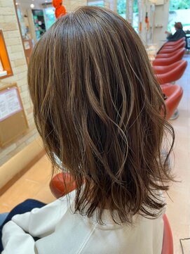 ヘアー ブランシェ 竹城台店(HAIR Branche) ナチュラルハイライトカラー