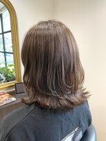 アゲート(agete)&nbsp;ホワイトアッシュ/エドルカラー/肩外ハネボブ