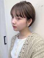オッソ(OSSO) 大人かわいい丸みショートオリーブベージュ簡単スタイリング