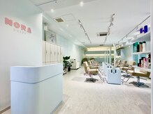 ノラ ウメダ(NORA UMEDA)の雰囲気（2024年8月7日拡張移転オープン【ケアブリーチ/レイヤーカット】）