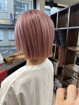 グリッター(Gritter) ピンク×タッセルボブ