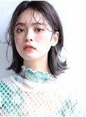 ニュアンス外はねボブ/グレージュ