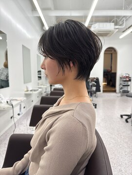 シーバイラヴィズム けやき通り2号店(Sea by LUVISM) くびれショート