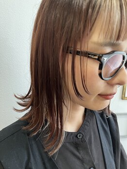 トップヘアー 総社駅南店(TOP HAIR)の写真/【総社】あなたの魅力、顔周りのカットで引き出します♪ 骨格に合わせたスタイル提案が自慢のサロン