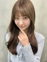 ナナローネス(nana loness)&nbsp;顔まわりレイヤー　レイヤーカット　ワンカール　内巻き