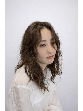 カプロアシヤ(Capullo.Ashiya) 外国人風レイヤーパーマ