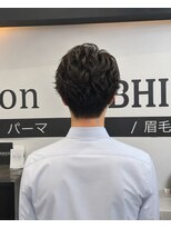 ビーシャイン(B-SHINE)&nbsp;メンズパーマ/メンズカット/シェービング/眉毛/メンズサロン