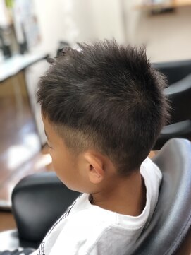 ノブレ美容室観音寺店 ツーブロックやんちゃスタイル