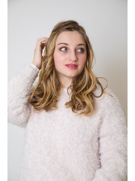 美容室ステラ 東大宮店 カラー/白髪染め/白髪ぼかし/髪質改善/ハイライト【東大宮】