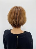 ショートボブ