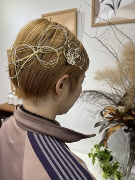 ウタ(uta) ショート成人式アレンジ