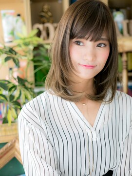 カバーヘア ブリス 戸田公園西口店(COVER HAIR bliss) 斜めバングオリーブアッシュロングボブc5戸田公園20代30代40代