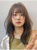 レイヤーカット/顔周りカット/オリーブグレージュ/透明感カラー