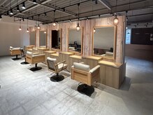 クラン バイ ナチュラル(clan by Natural)の雰囲気（リラックスできるよう何から何までこだわりぬいた空間バランス！）