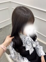 リルミー(Lilme) 黒髪さんから明るめアッシュブラウンに*新井