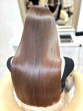 ルピナス(Lupinus) 【美髪矯正】大人女性のための艶ケア 30代40代50代◎