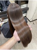 【感動の艶髪美髪体験】美髪縮毛矯正で柔らかく艶やかな髪に
