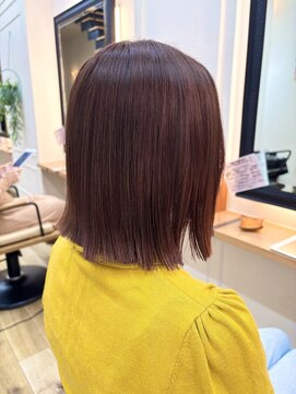 ロビー(LOBBY) 切りっぱなしbob/深みレッドブラウン