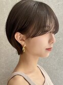 ハンサムショートボブ顔周りレイヤーボブマロンベージュ小顔ヘア