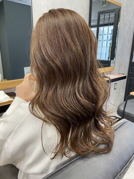 クラン 岡本(Chlan) 透明感◎ハイトーンカラー ヘーゼルブラウン