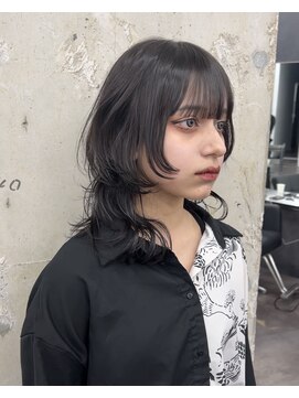 ガルテ(GARTE) ミディアムウルフ