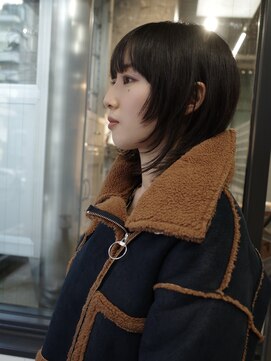 Heavy bangs with layers 