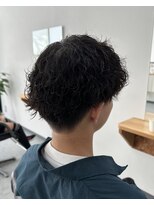 ルミナス(Luminous) 波巻きツイストスパイラルパーマツーブロックマッシュ