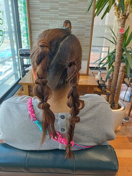 ルッカランス 王子店(Lucca Lance) 3月　アシンメトリー　タイト　ツイン