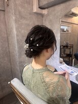 サーディースリーエーカーズヘアスタジオ(33Acers Hair Studio)&nbsp;シニヨン