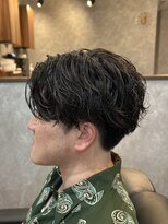 ザ クラン バイ ヘッドライト 仙台長町店(THE CLAN by HEADLIGHT) 【動きしっかりめ】センターパート×強めシャドウパーマ