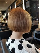 フルショウ 梅田(FURUSHO) ミニマルボブ小顔ガーリーチョコレートブラウン大人ショートボブ